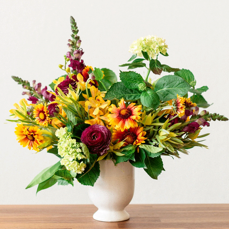 Picture of Fresh Flowers Vase Arrangement - Ea
